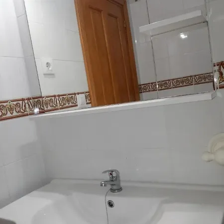 بيت ضيافة Aziab تريفة